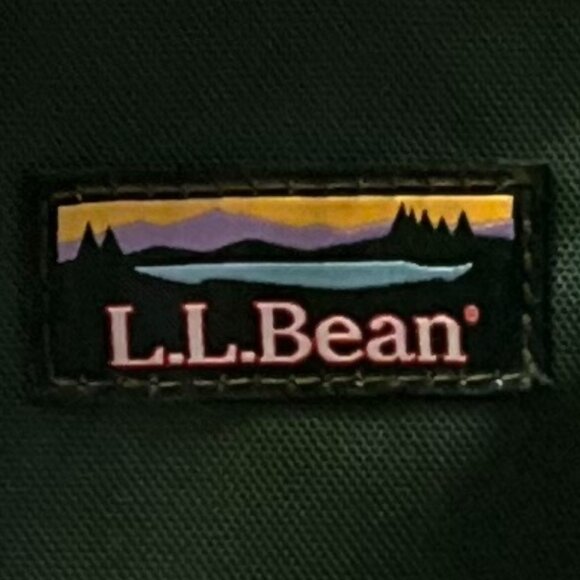 L.L.Bean Signature Green Leather Zip Pouch set - Picture 9 of 11